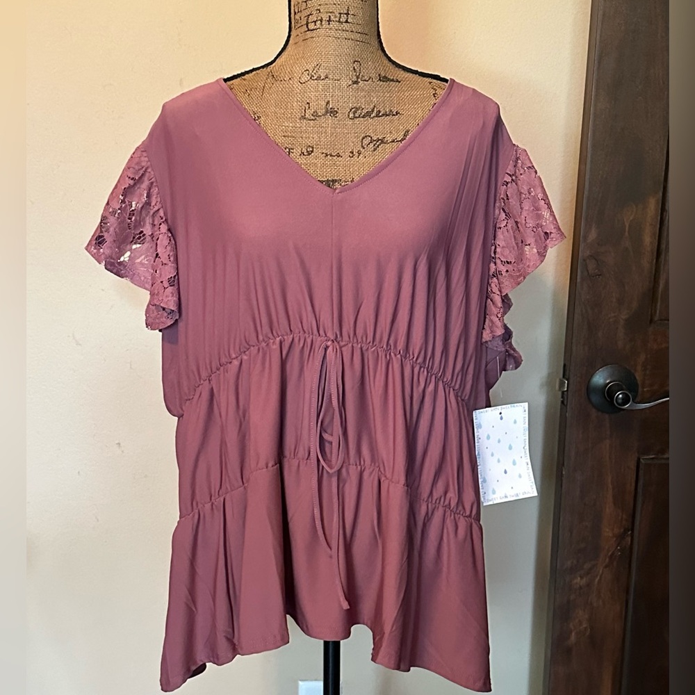 Lovely top-New with tag!